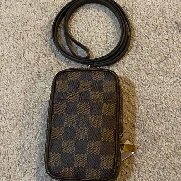 Louis Vuitton Damier Ebene Etui Okapi PM - Picture 3 of 8